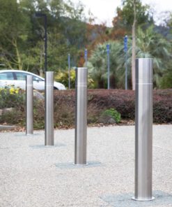 四个R-8460不锈钢系柱