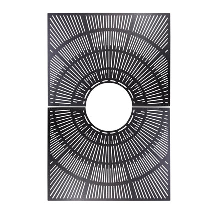 一个48英寸× 72英寸的树栅，看起来像一个有光线的太阳